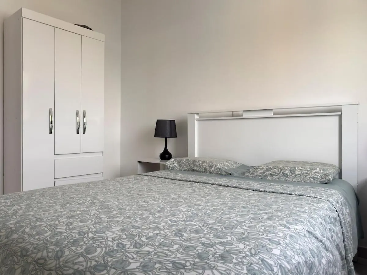 City Center 1-Bdr Apt In Palmarejo - Lcgr Praia Lägenhet